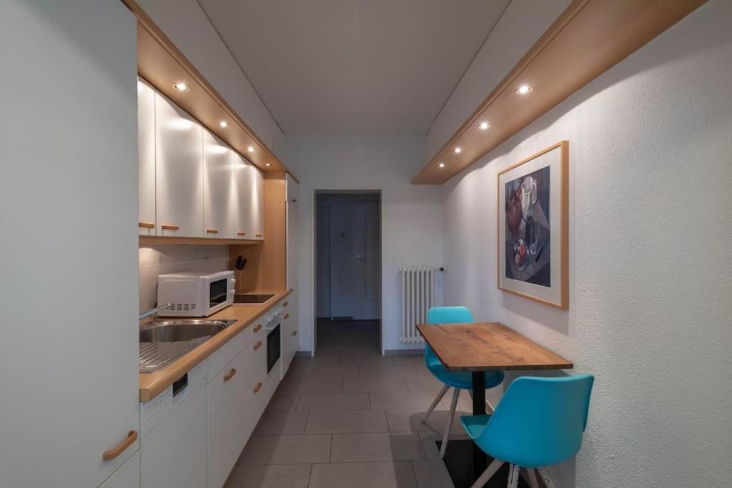 Executive 1Br Flat, City Center - Hammer 3 Zurich Bagian luar foto